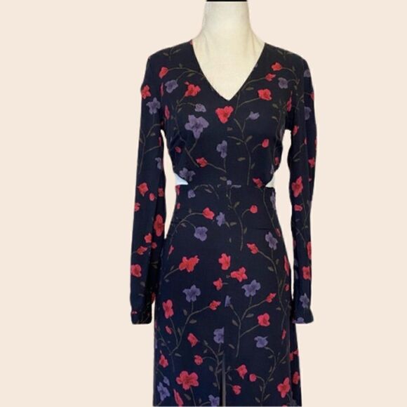 Reformed by REFORMATION X URBAN OUTFITTERS Navy Maxi CutOut Floral Dress Size XS - Picture 5 of 16